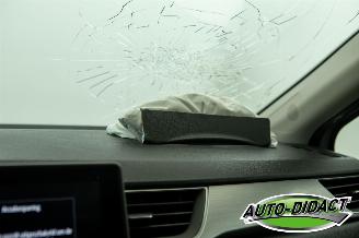 Renault Captur 1.0 TCe Clima Navi 90 Edition One picture 28