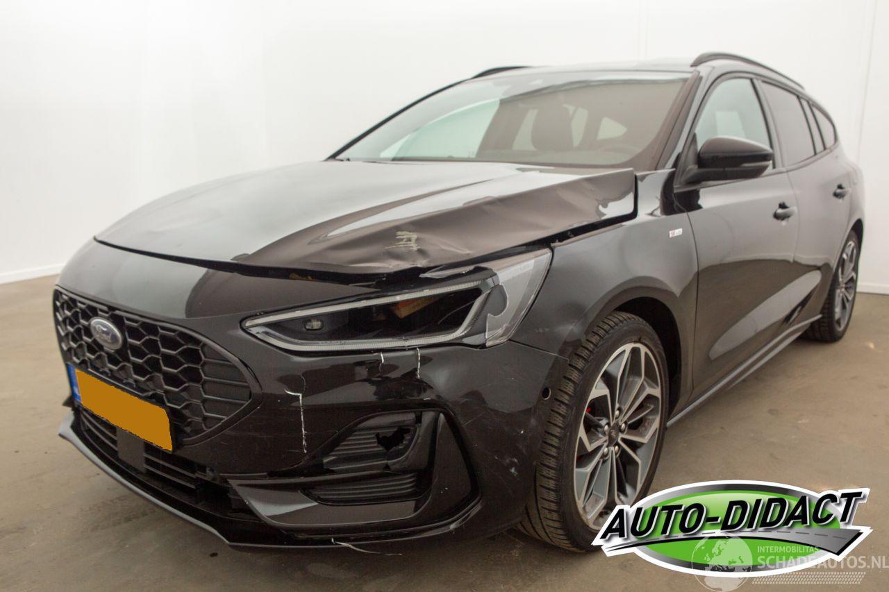 Ford Focus Wagon 1.0 EcoBoost Hybrid ST Line X Navi Camera