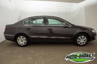 Volkswagen Passat 2.0 FSI Automaat Clima Comfortline picture 34