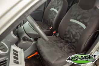 Suzuki Alto 1.0 Airco Comfort Plus picture 22