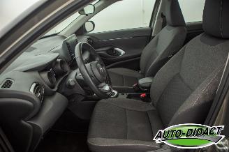Toyota Yaris Cross 1.5 Hybride Automaat  Dynamic picture 24