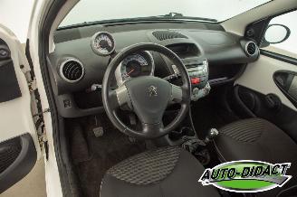 Peugeot 107 1.0 56.757 km Airco picture 18