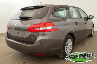 Peugeot 308 SW 1.6 HDI Allure Pano Camera navi picture 4