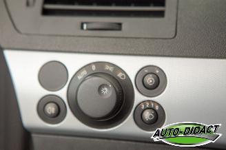 Opel Astra GTC 1.8 Automaat Clima Executive picture 11