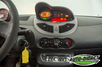 Renault Twingo 1.2-16V Airco Dynamique picture 8