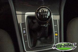 Volkswagen Golf 1.0 TSI Clima Navi Camera Comfortline picture 12