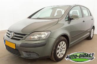 Coche accidentado Volkswagen Golf plus 1.6 FSI Automaat Airco Comfortline 2006/9