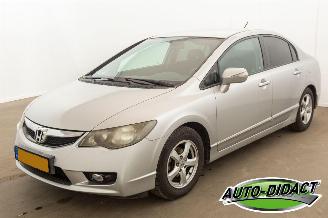 damaged passenger cars Honda Civic 1.3 Hybrid Automaat Clima 2009/4