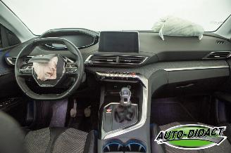 Peugeot 3008 1.2 Allure Open Pano Clima Navi Camera picture 22