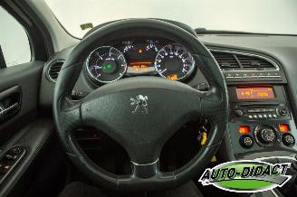 Peugeot 5008 1.6 HDi Clima Leder Pano 7p. picture 5