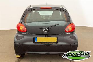 Toyota Aygo 1.0-12V picture 37