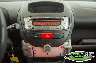 Toyota Aygo 1.0-12V picture 7