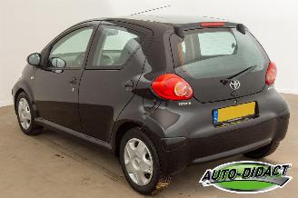 Toyota Aygo 1.0-12V picture 3