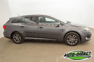 Toyota Avensis 1.8 VVTi Clima Navi Business picture 37