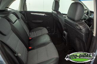 Mercedes B-klasse 200 Automaat Pano Airco picture 17