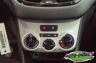 Peugeot 208 1.2 Airco 109.376 km Like picture 8