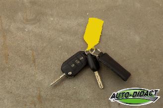 Peugeot 208 1.4 VTi Envy Clima picture 25