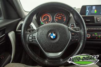 BMW 1-serie 116i  Airco Leder Navi Stoelverwarming Upgrade Edition picture 5
