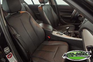 BMW 1-serie 116i  Airco Leder Navi Stoelverwarming Upgrade Edition picture 21