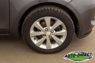 Toyota Yaris 1.3 VVTi Automaat Airco Sol MMT picture 25