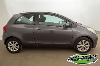 Toyota Yaris 1.3 VVTi Automaat Airco Sol MMT picture 32
