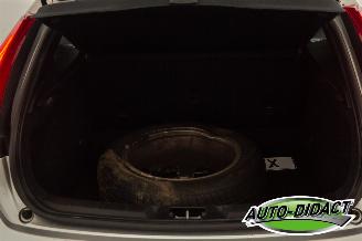 Volvo V-40 2.0 D2 Navi Clima picture 42