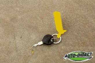 Peugeot 206 CC 1.6-16V 98.259 km Clima Quiksilver picture 24