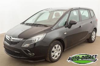 Schadeauto Opel Zafira 1.4 Airco Navi 2015/6