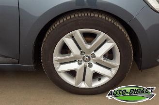 Renault Clio 1.0 TCe 90 Navi Airco Techno picture 30