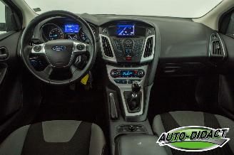 Ford Focus 1.0 EcoBoost Clima Navi picture 24