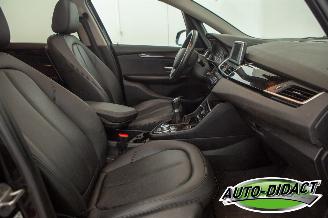BMW 2-serie 216d Active Tourer Leder Pano Navi Clima picture 23