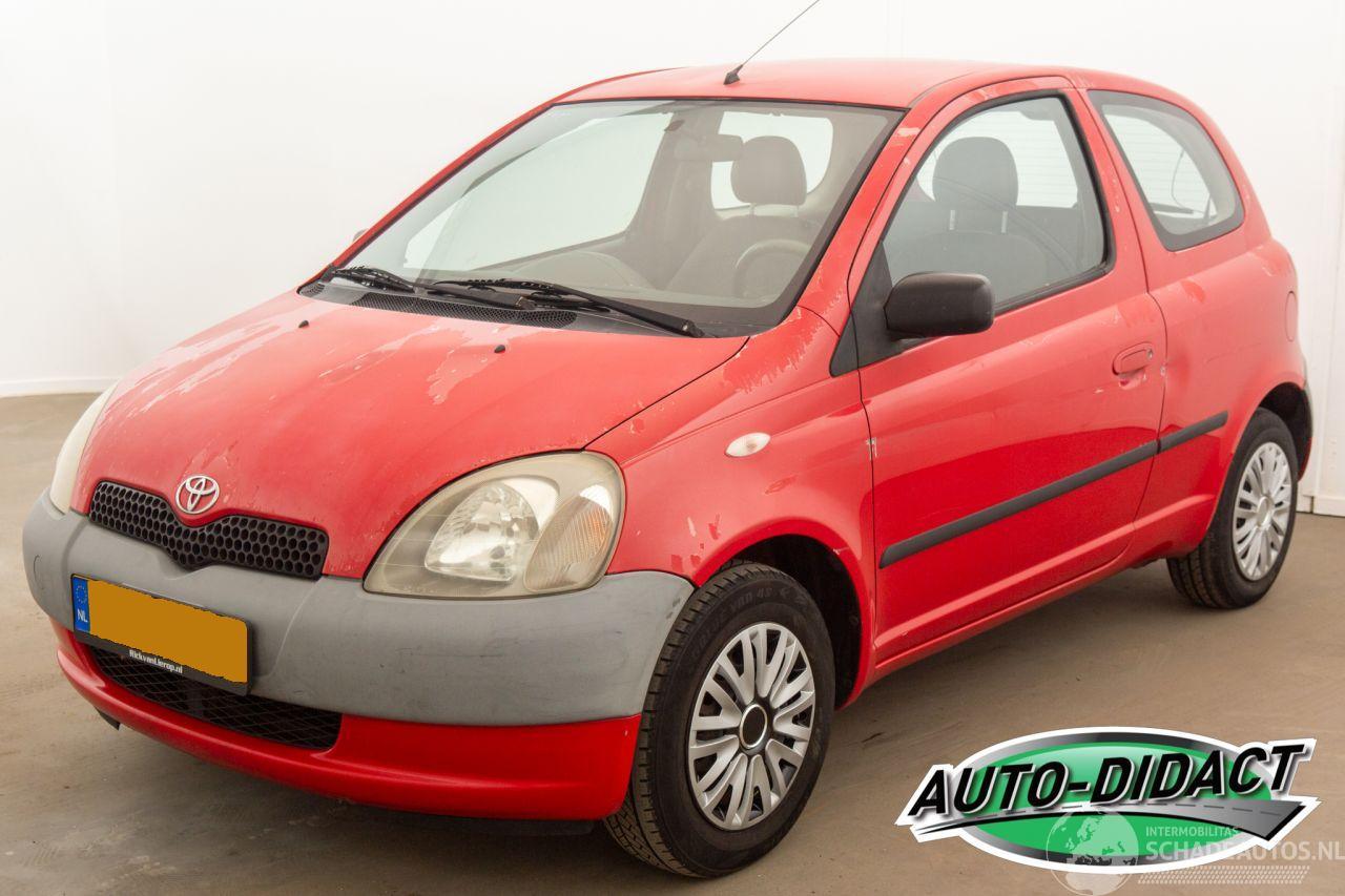 Toyota Yaris 1.0-16V VVT-i Terra