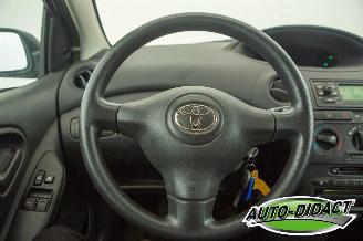 Toyota Yaris 1.0 VVT-i Idols picture 5