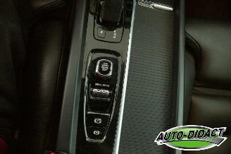 Volvo Xc-60 2.0 B4 Automaat Leder Navi Motorschade Momentum Business picture 12