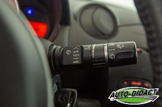 Mazda 2 1.3 Airco picture 15