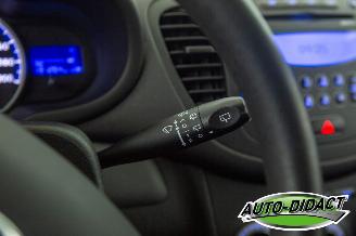 Hyundai I-10 1.2 i-Drive Cool Airco picture 13