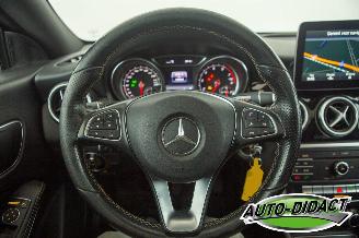 Mercedes Cla-klasse 180 Shooting Brake Automaat Pano Leder Navi picture 5