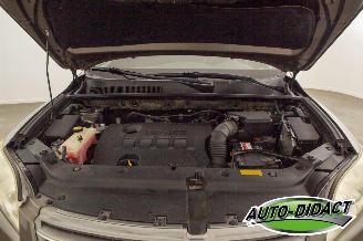 Toyota Rav-4 2.0 VVTi 4WD Clima Navi Executive Business picture 33