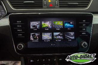 Skoda Superb 1.5 TSI Automaat Pano Digi Dash Navi ACT Business Edition picture 8