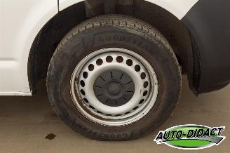 Volkswagen Transporter 2.0 TDI 66kw Motorschade picture 22