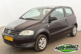 damaged passenger cars Volkswagen Fox 1.2 Trendline 2007/6