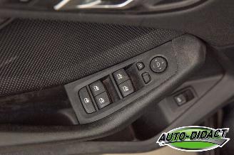 BMW 1-serie 116d 78.845 km Clima Navi Digi Dash picture 12