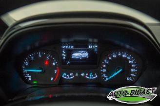 Ford Fiesta 1.1 Trend 62.297 km NAP Navi Airco picture 6