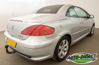 Peugeot 307 2.0-16V Clima Leder picture 4