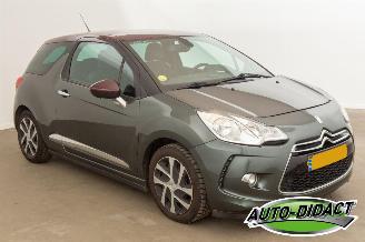 Citroën DS3 1.6 e-HDi Clima So Chic picture 2