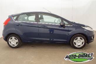Ford Fiesta 1.25 Clima Titanium picture 34