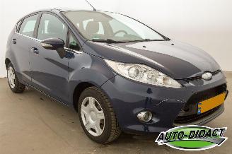 Ford Fiesta 1.25 Clima Titanium picture 2