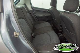 Peugeot 206+ 1.4 XS Airco picture 20