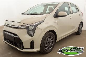 Schadeauto Kia Picanto 1.0 Digi Dash Navi Camera Airco 2025/2