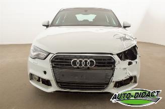 Audi A1 1.6 TDI Airco Navi Ambition picture 36